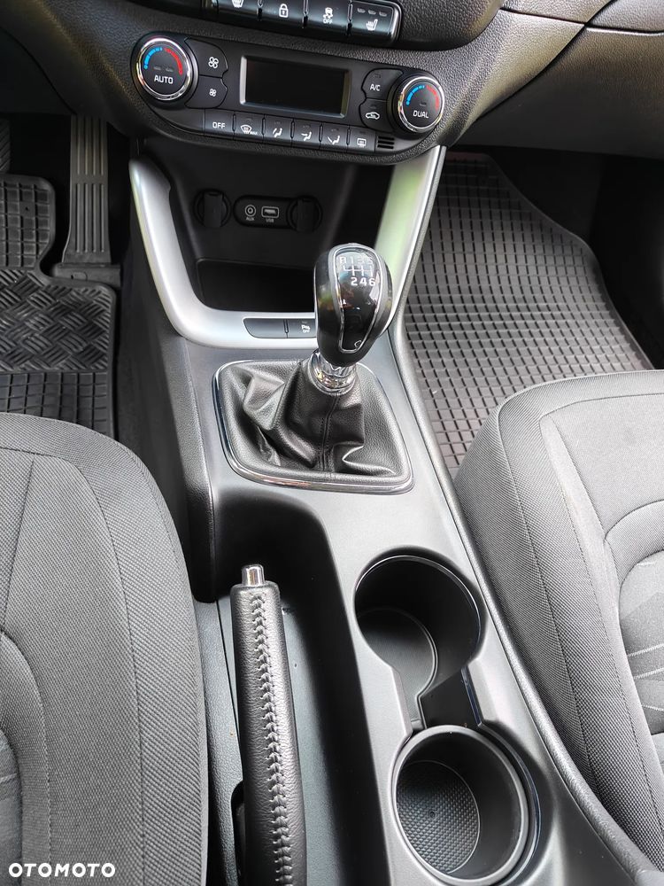 Kia Ceed 1.4 L Business Line - 20