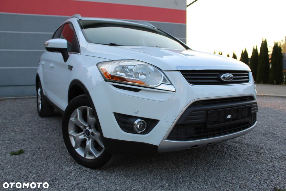 Ford Kuga 2.0 TDCi 4x4 Titanium - 2
