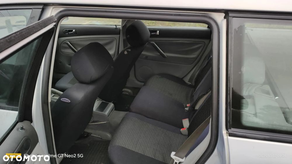 Volkswagen Passat 1.9 TDI - 7