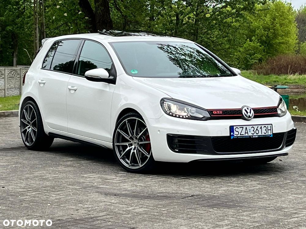 Volkswagen Golf 2.0 GTI DSG - 5