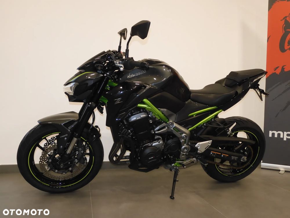 Kawasaki Z 900 - 17