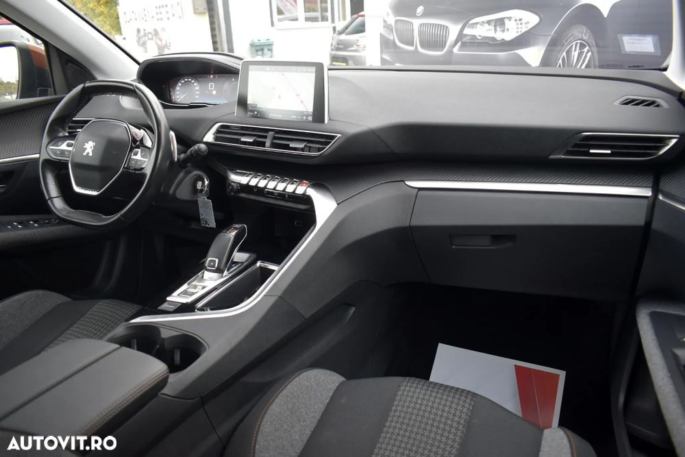 Peugeot 3008 - 10