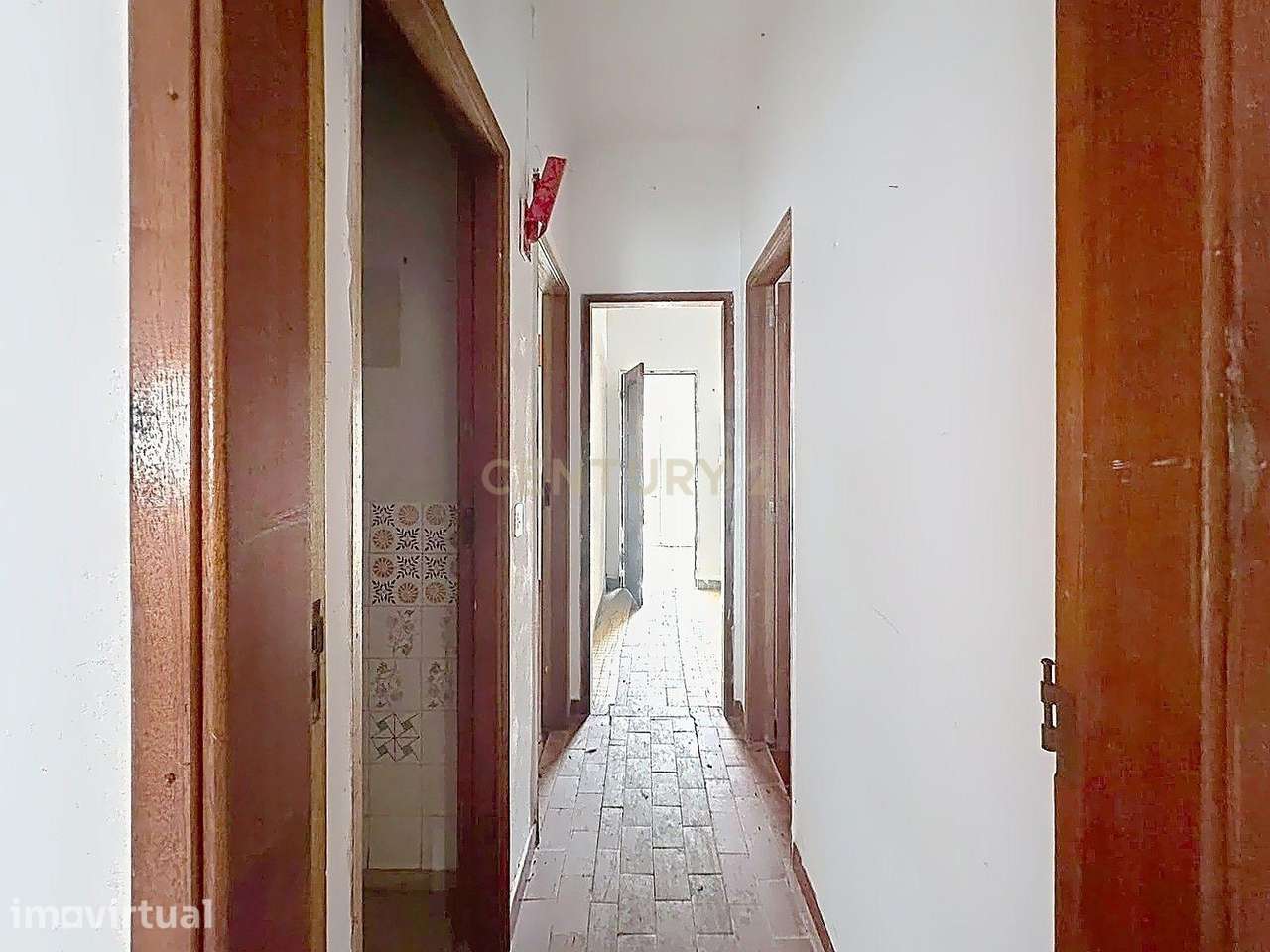 MORADIA TÉRREA COM TERRENO | ARDAZUBRE, LAMAROSA - Grande imagem: 4/15