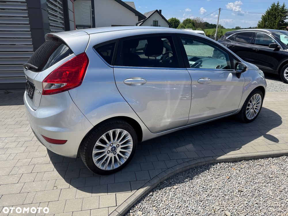 Ford Fiesta 1.4 Titanium - 14