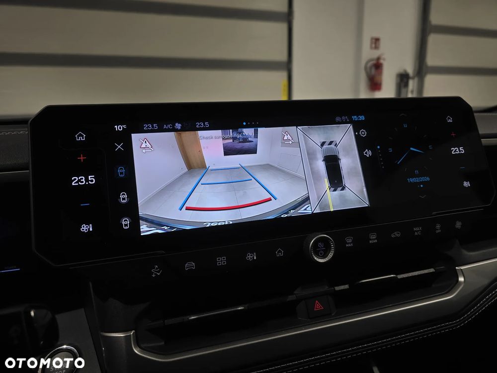 Jeep Compass 73.7kWh First Edition FWD - 27