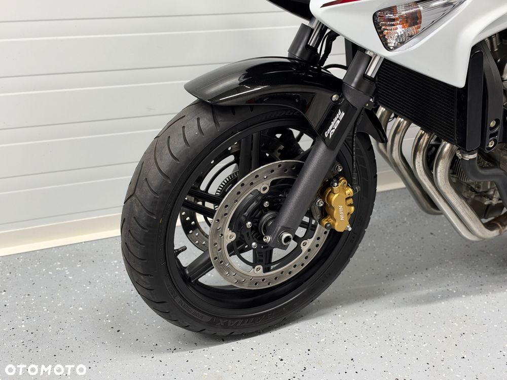 Honda CBF - 26