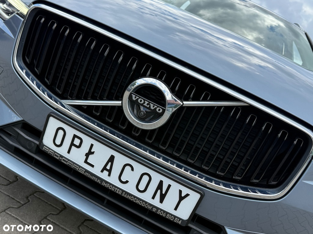 Volvo XC 60 D4 Momentum Pro - 16