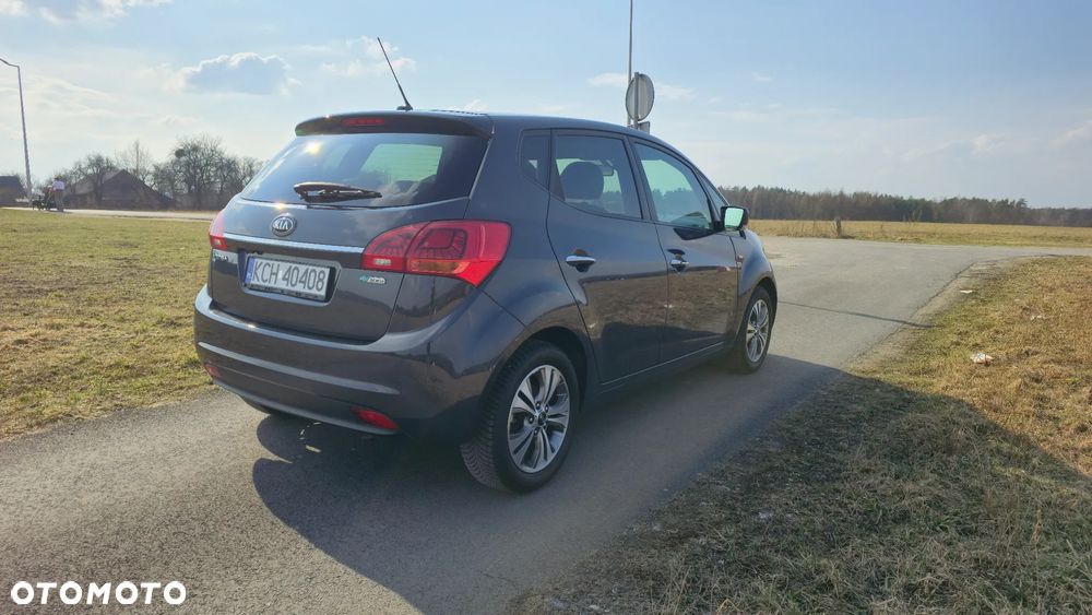 Kia Venga 1.6 CVVT ISG Dream Team Edition - 4