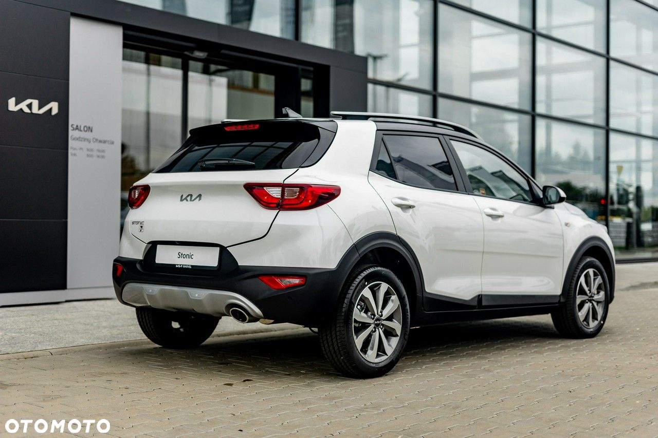 Kia Stonic - 3