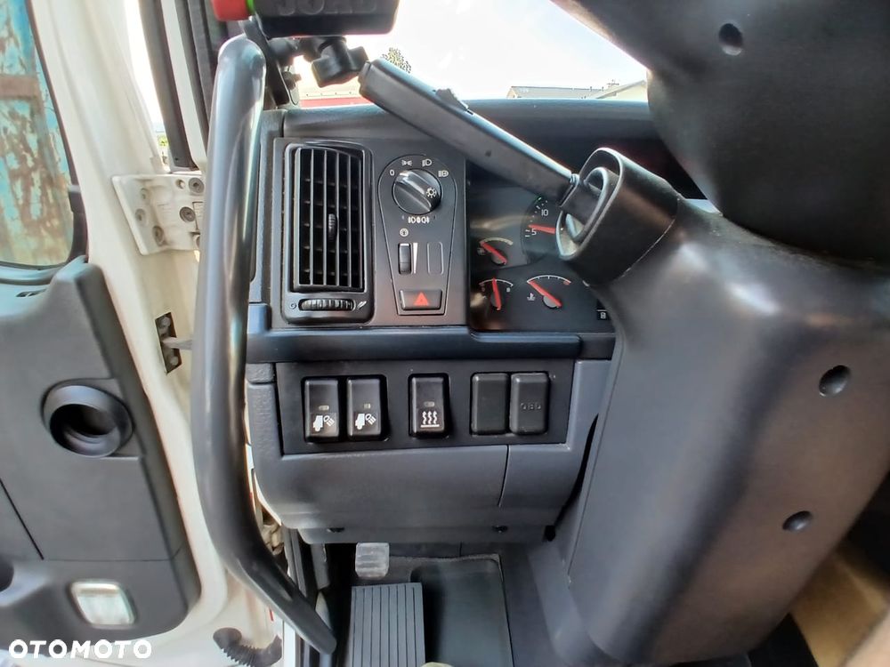 Volvo FH540 8X2 - 25