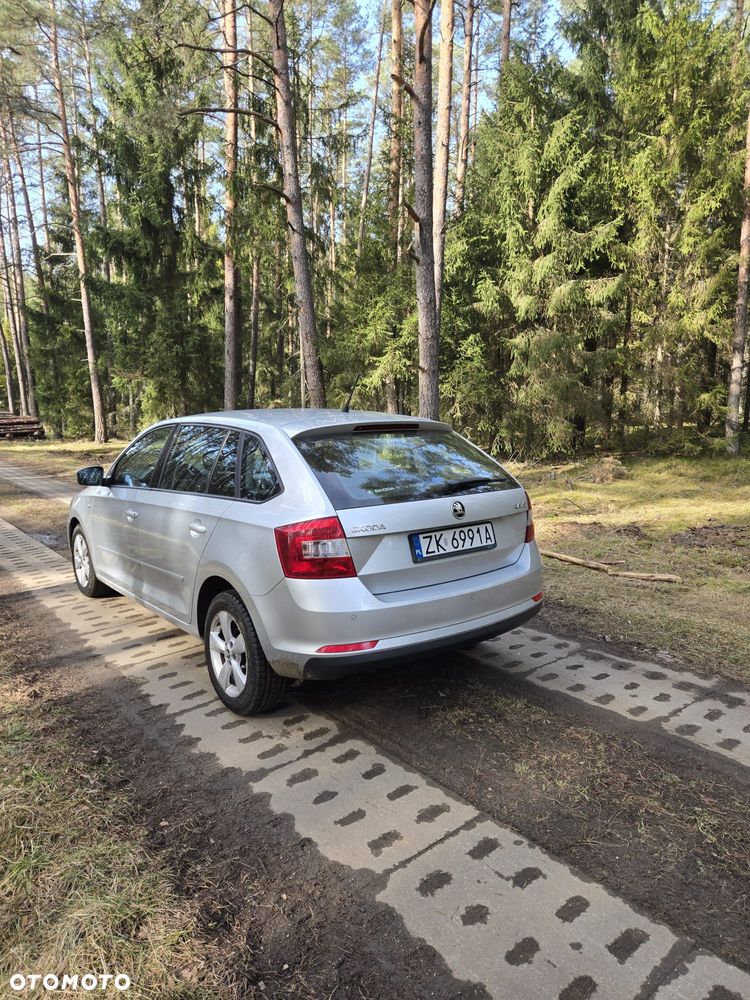 Skoda RAPID Spb 1.2 TSI Ambition Max - 5