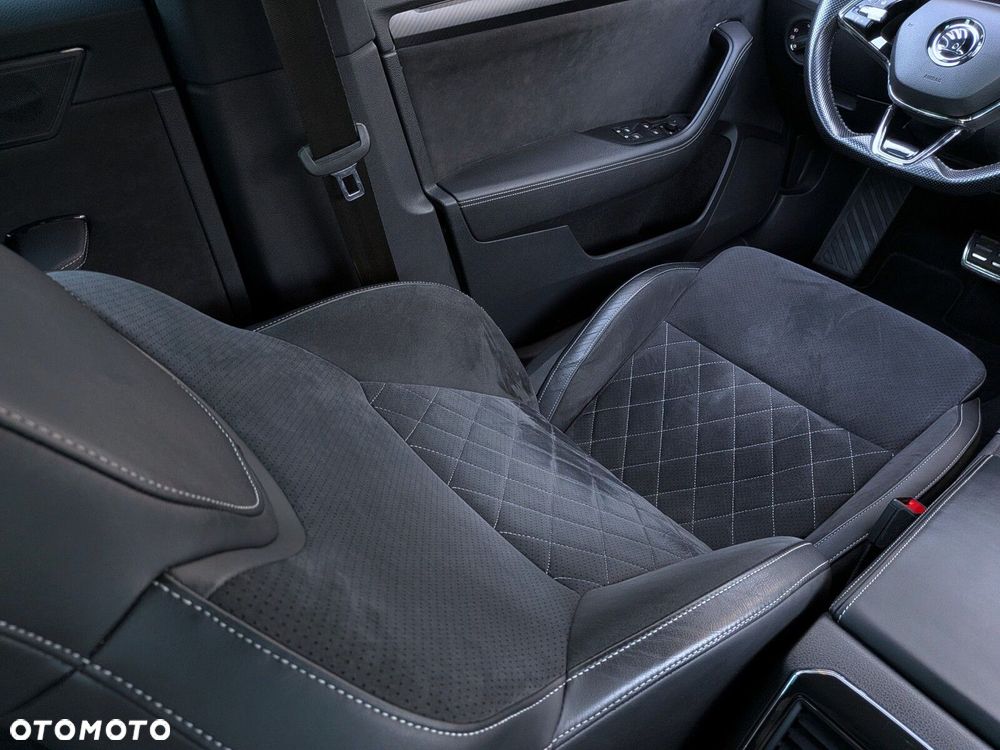 Skoda Superb 2.0 TSI Sportline DSG - 12