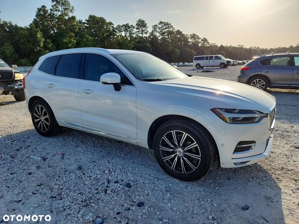 Volvo XC 60 T5 Geartronic Inscription - 1