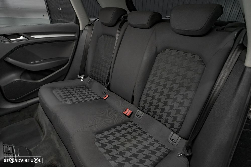 Audi A3 Sportback 1.6 TDI Sport - 26