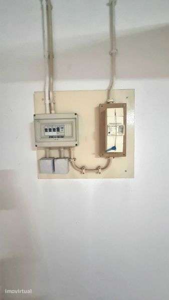 Box de Garagem com 30 m² para Arrendamento | Centro de Odivelas - Grande imagem: 3/9