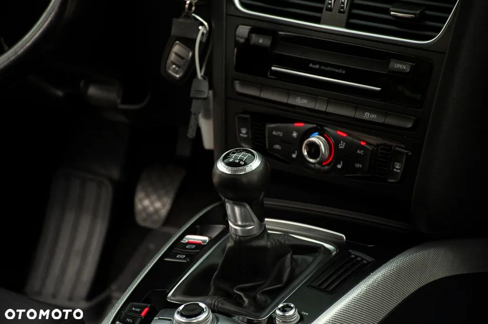 Audi A4 Avant 2.0 TDI clean diesel - 25