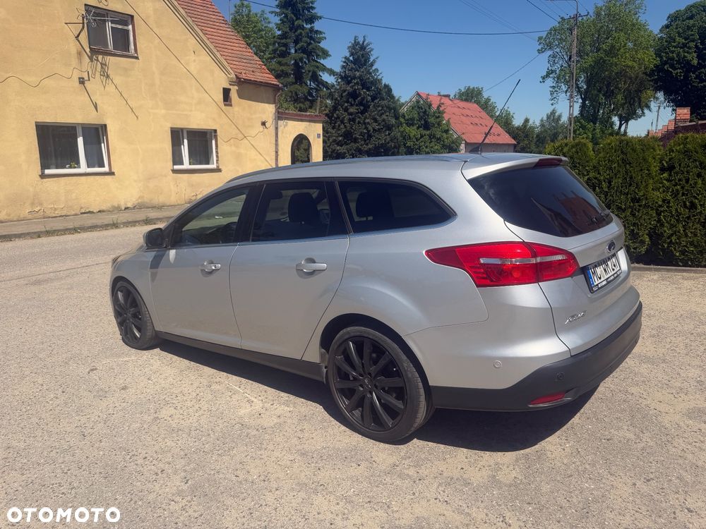 Ford Focus - 11