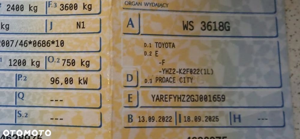 Toyota PROACE CITY LONG XL - 40