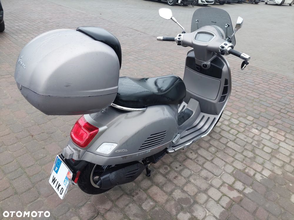 Piaggio Vespa - 5