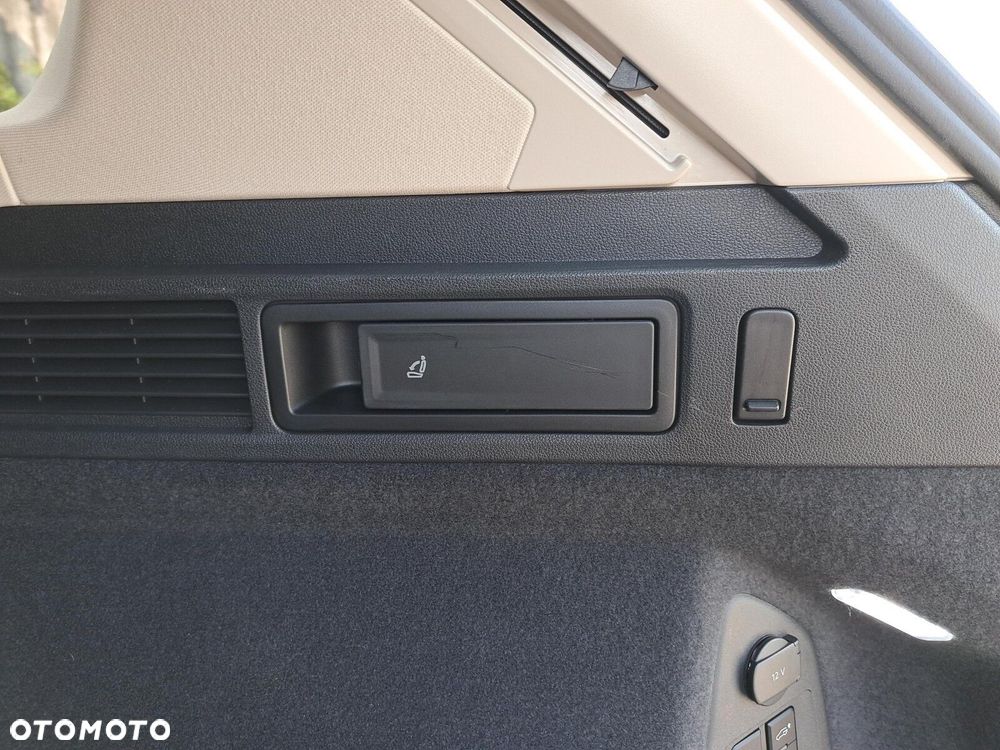 Volkswagen Touareg 3.0 V6 TDI 4Motion Elegance - 21