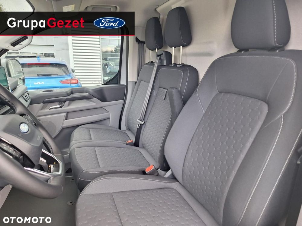 Ford Transit Custom - 15