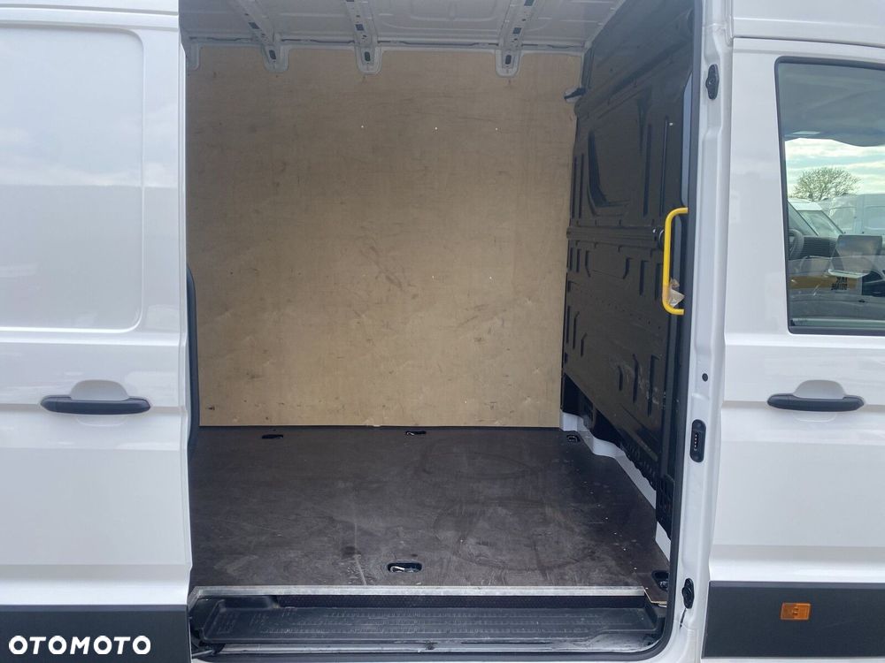 Volkswagen Crafter 35 TDI - 26