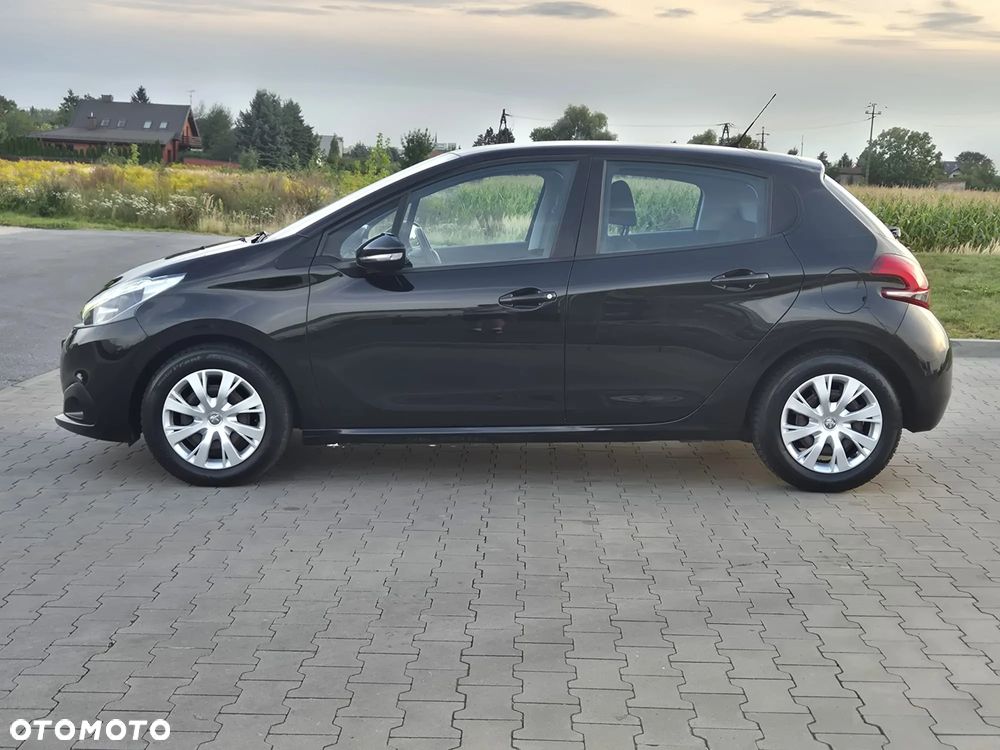 Peugeot 208 PureTech 82 Start & Stop Allure - 14