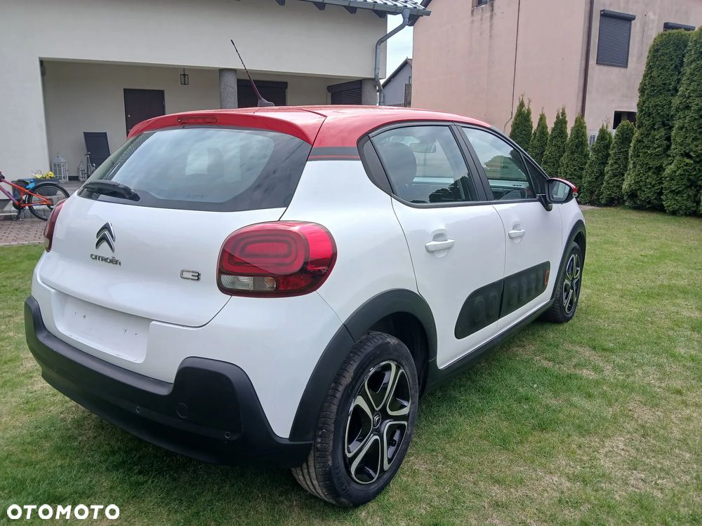 Citroën C3 1.2 PureTech Selection - 3