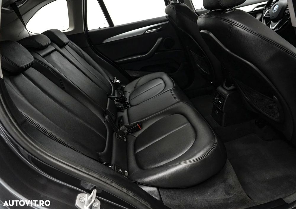 BMW X1 - 17