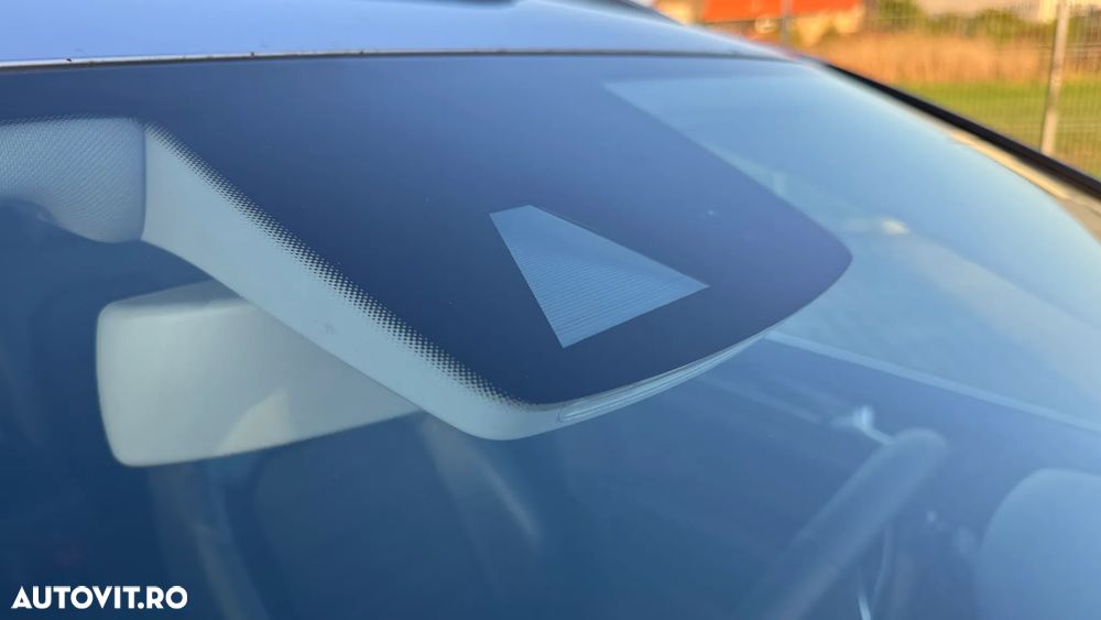 Volkswagen Golf Variant 2.0 TDI (BlueMotion Technology) DSG Highline - 21
