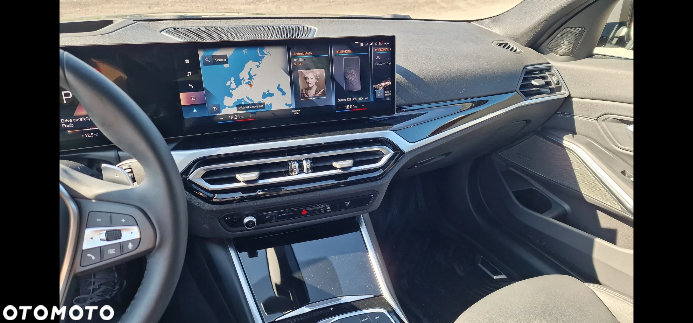 BMW Seria 3 330i Luxury Line - 26