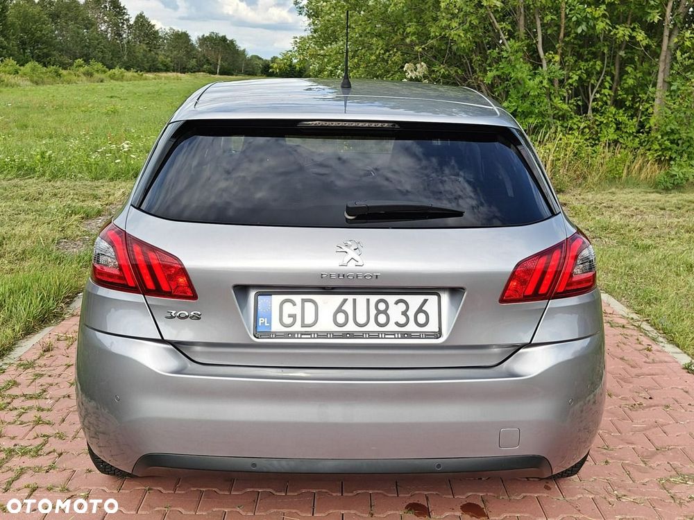 Peugeot 308 - 6