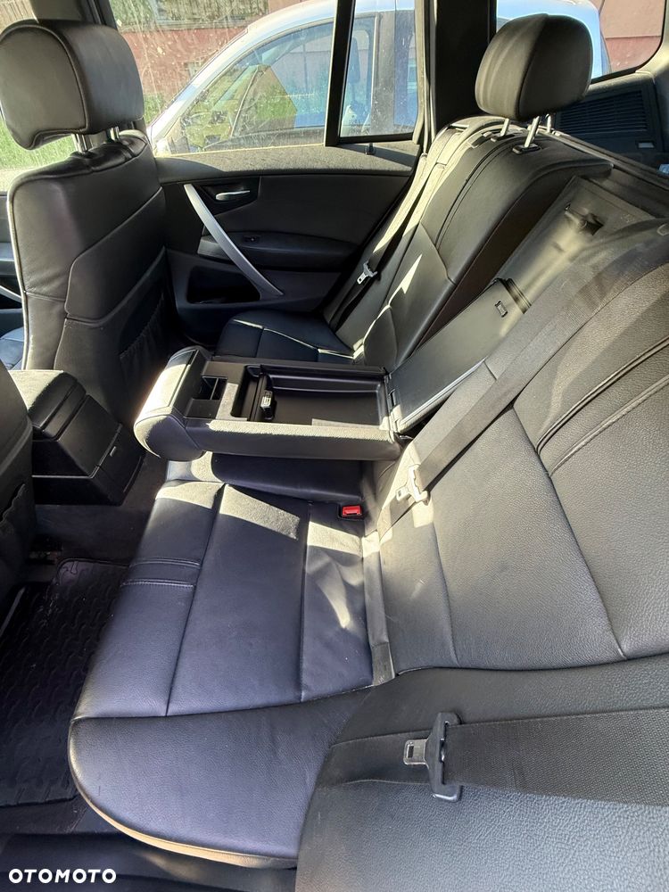 BMW X3 3.0sd - 23