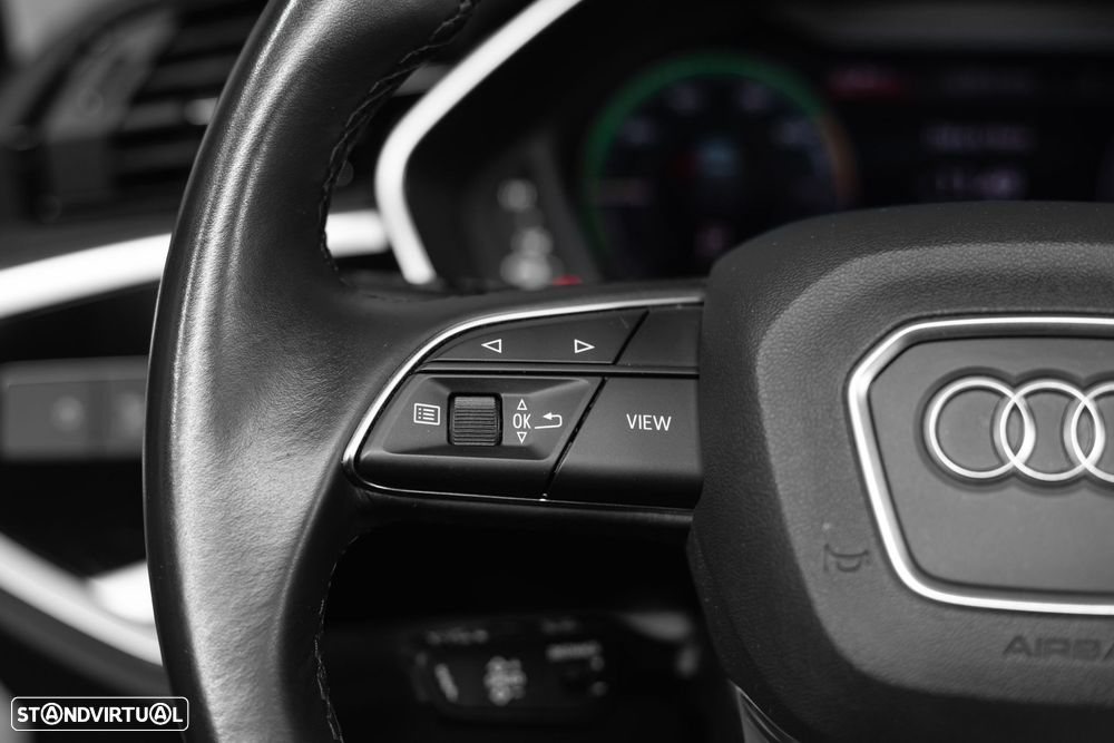 Audi Q3 45 TFSIe S line S tronic - 6
