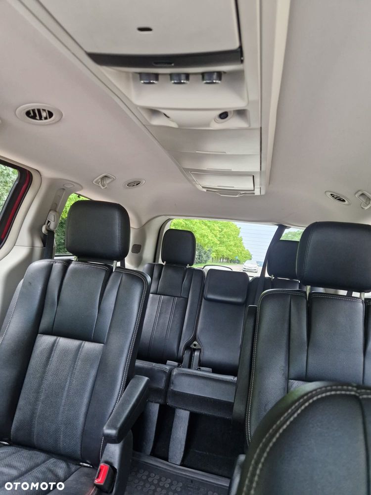 Chrysler Town & Country 3.6 Touring - 18