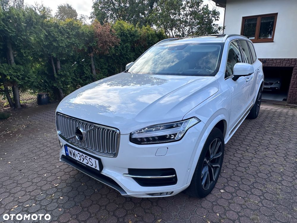 Volvo XC 90 D5 AWD R-Design - 1