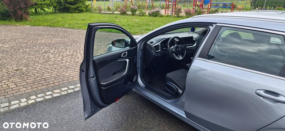 Kia Ceed 1.0 T-GDI L Business Line Plus - 21