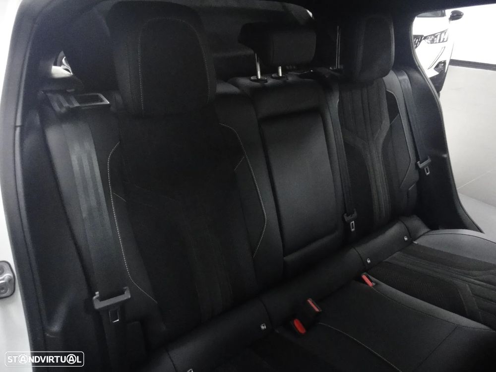 Peugeot 308 180 e-EAT8 GT - 21