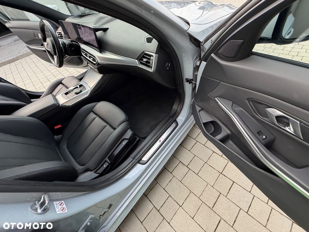 BMW Seria 3 320d xDrive mHEV M Sport - 22
