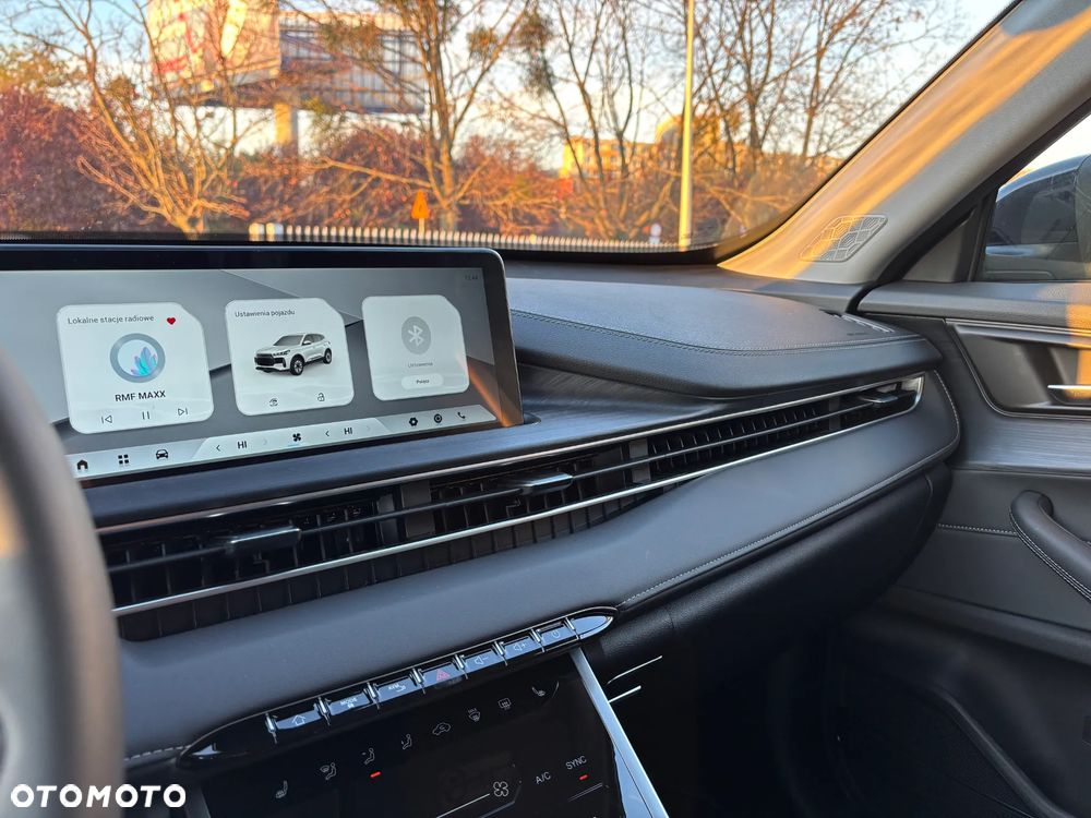 Chery Tiggo 4 1.5 T-GDI HEV Prestige DHT - 29