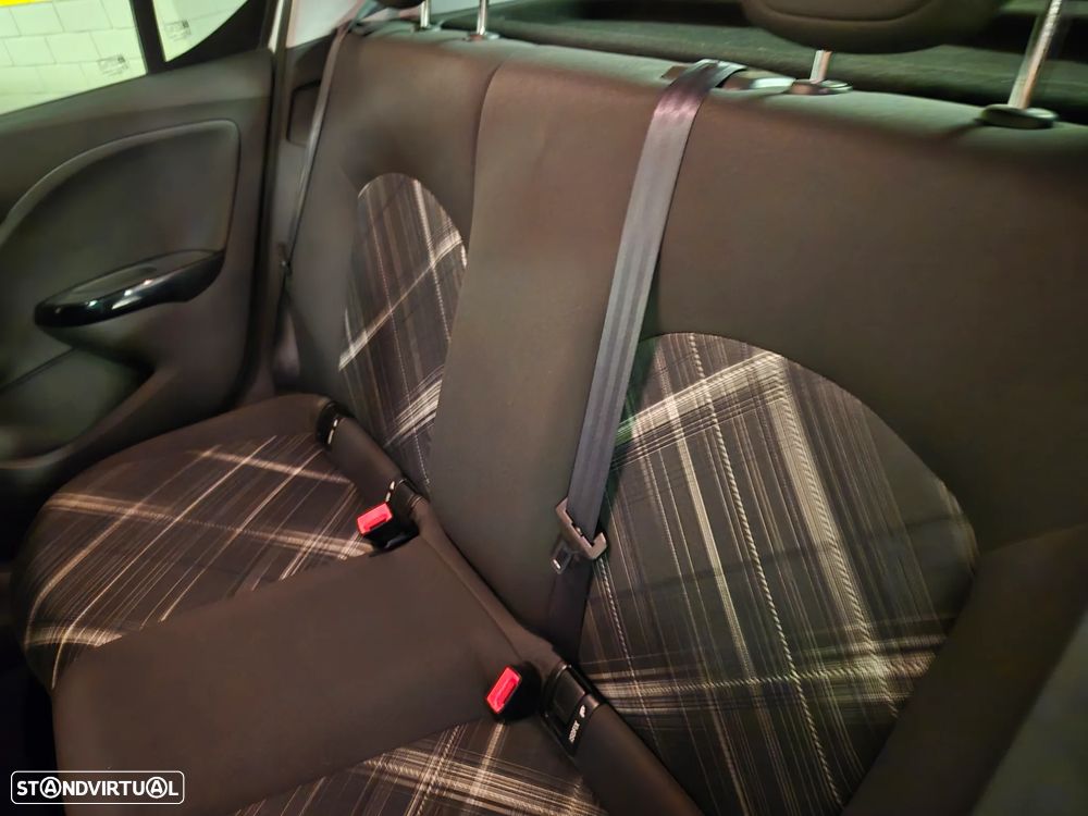 Opel Corsa 1.0 T Color Edition - 32