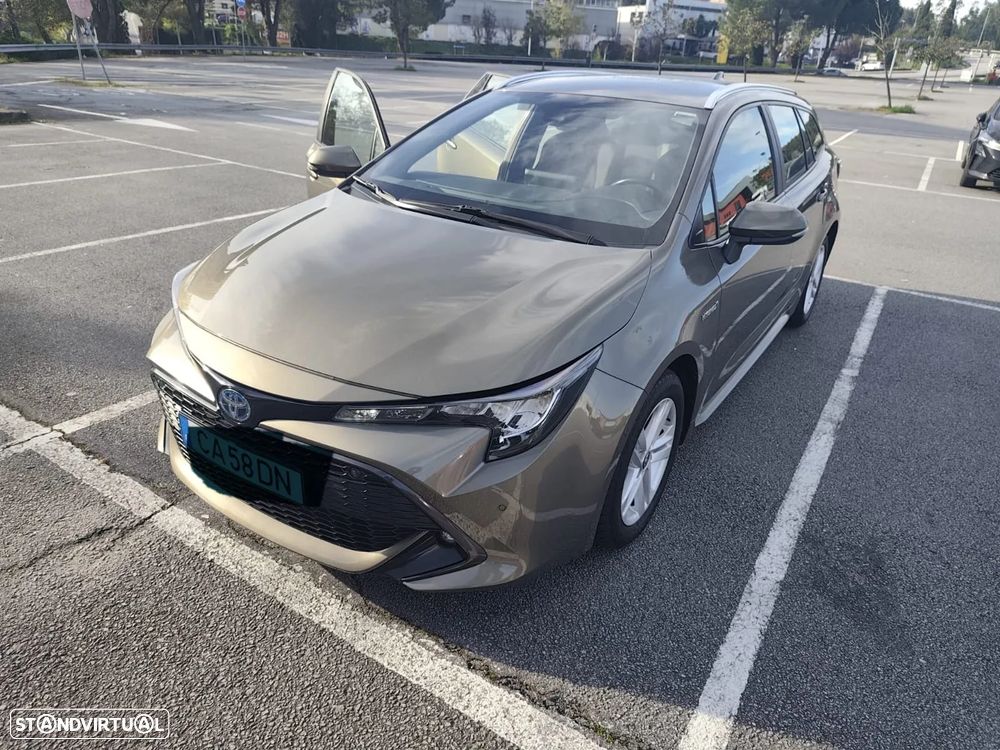 Toyota Corolla Touring Sports - 1