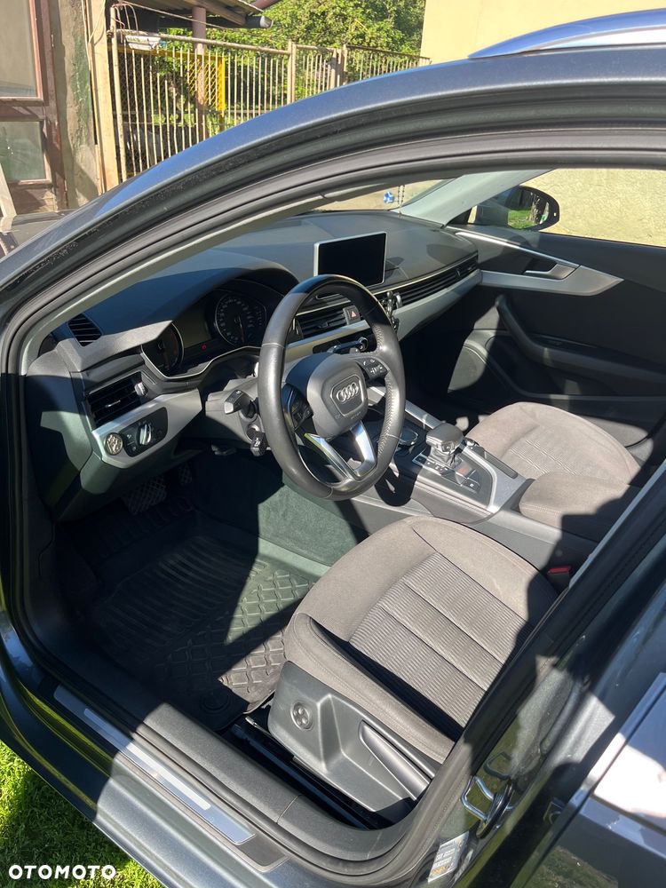 Audi A4 Avant 2.0 TDI S tronic - 21