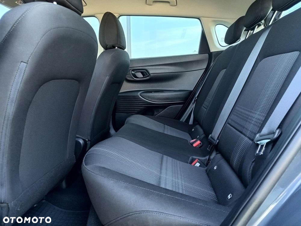Hyundai i20 1.2 Pure - 13