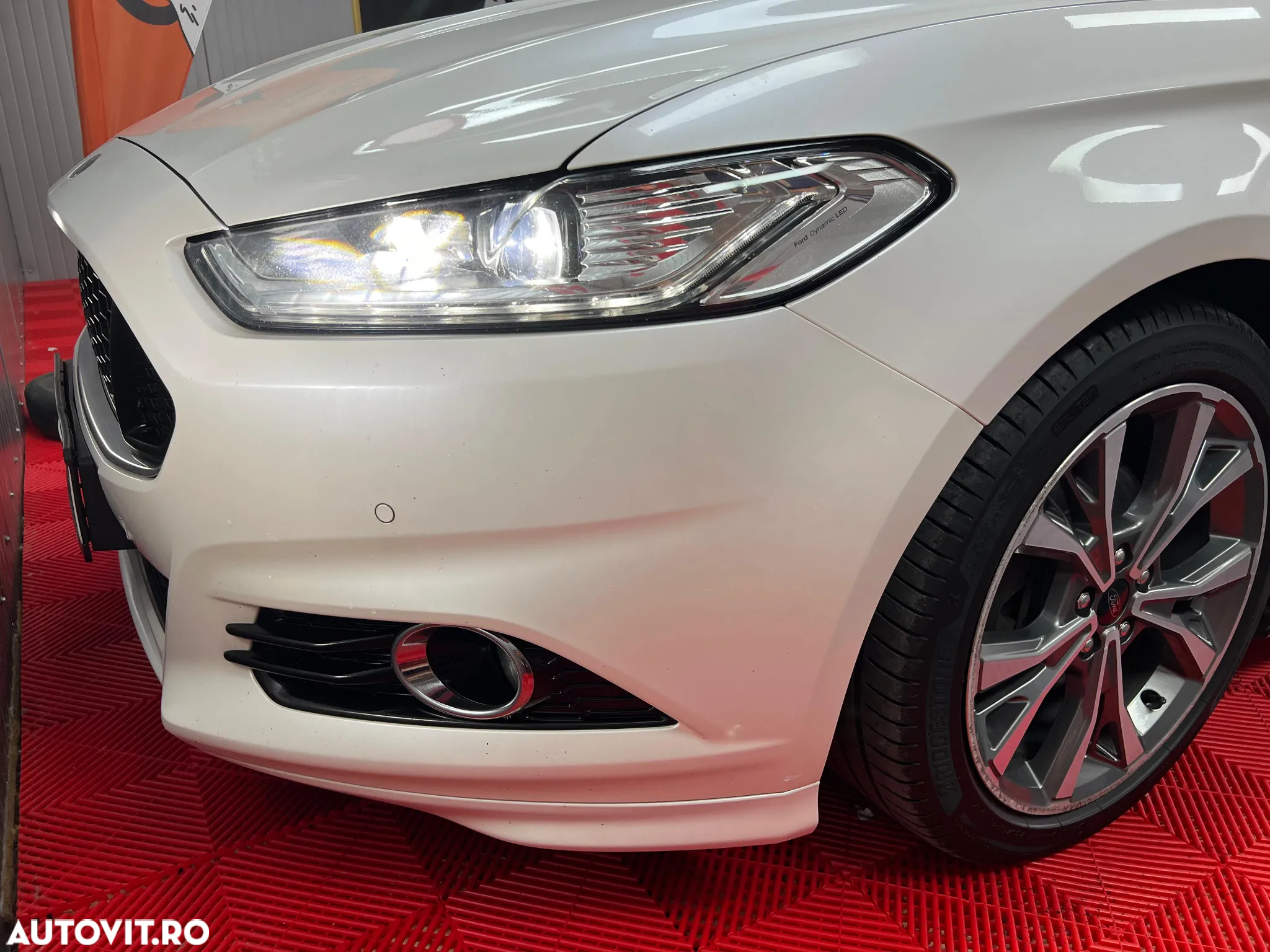 Ford Mondeo 2.0 EcoBlue ST-Line - 20