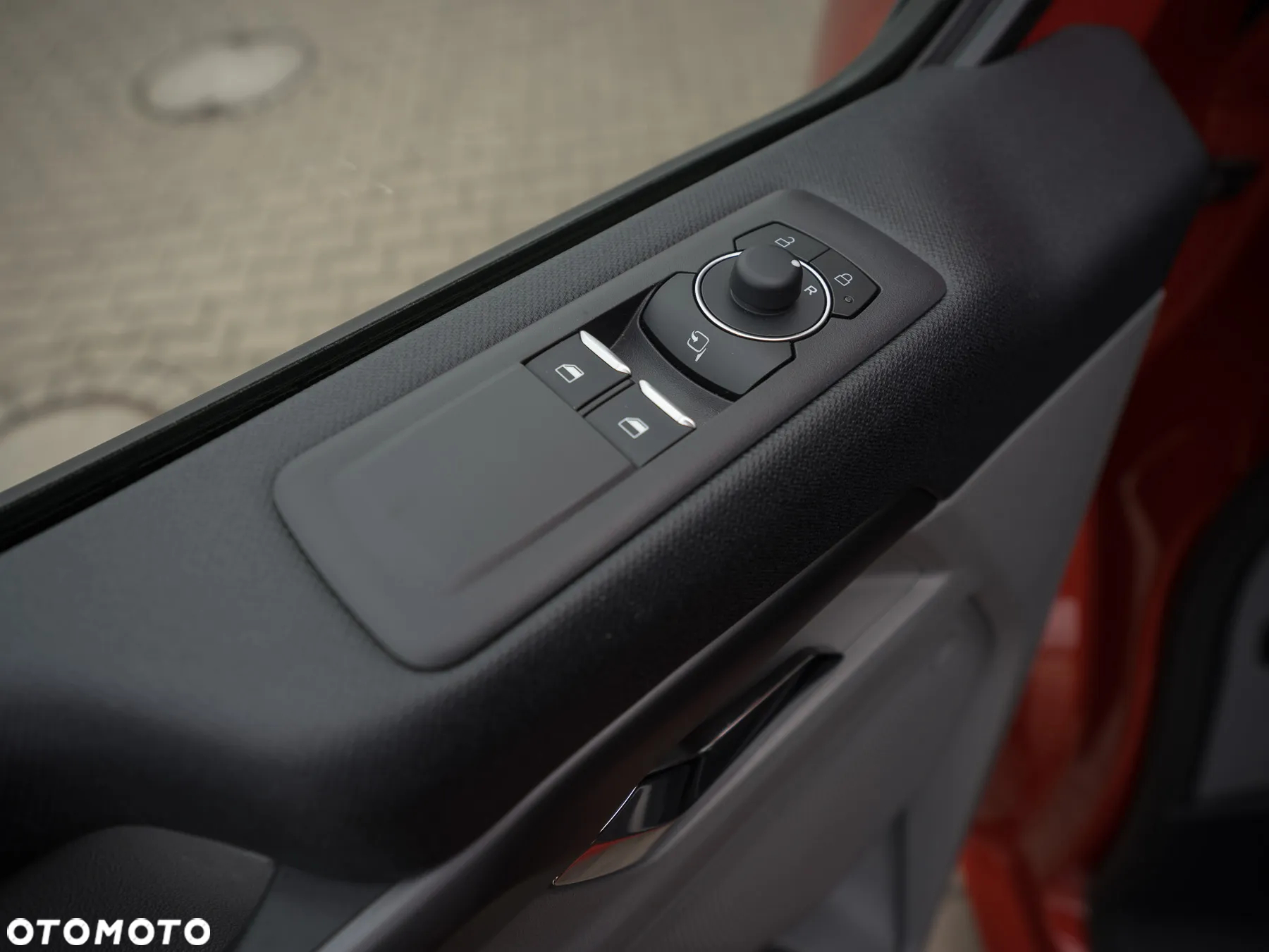Ford Tourneo Custom 320 L2H1 4x4 Autm TitaniumX - 20