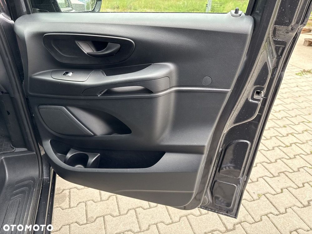 Mercedes-Benz Vito - 20