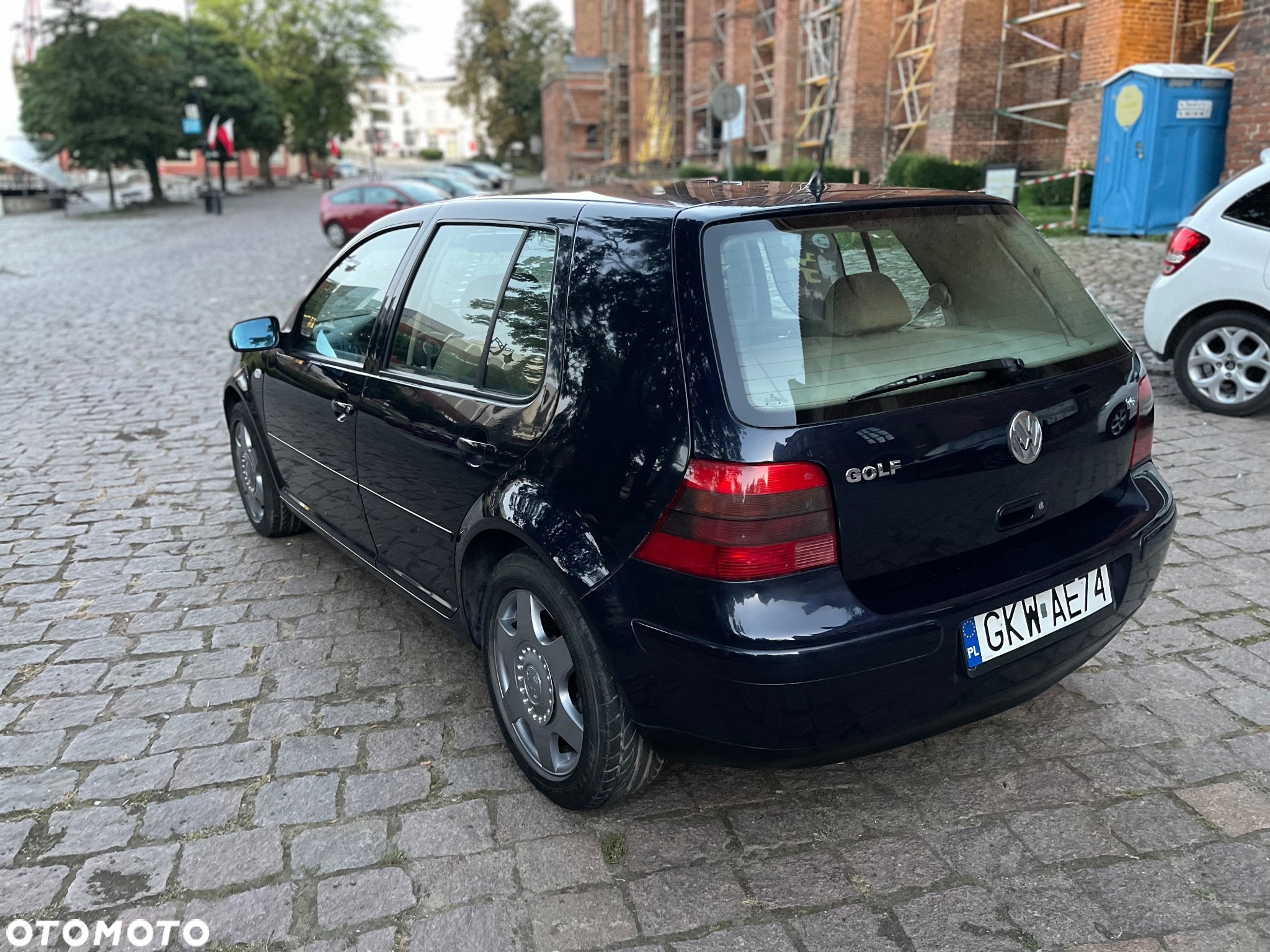 Volkswagen Golf IV 1.6 Highline - 29