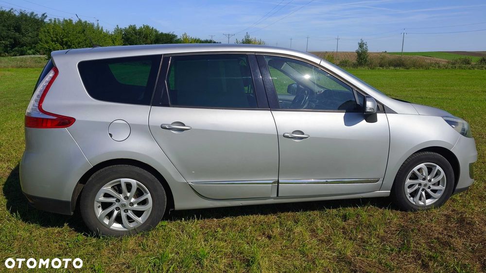 Renault Grand Scenic - 2