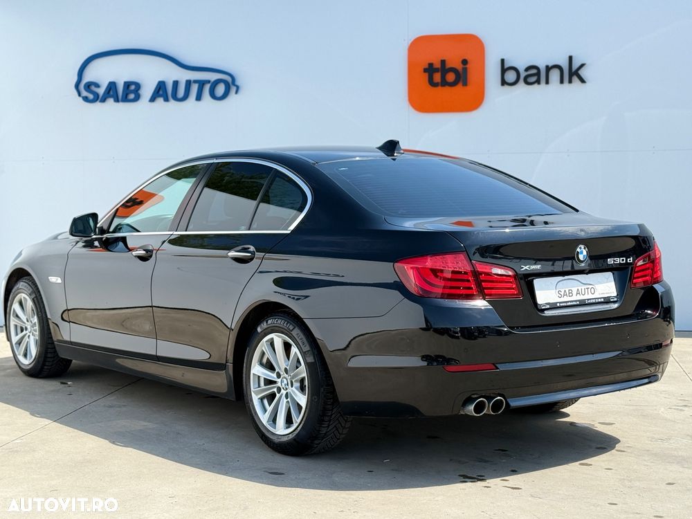 BMW Seria 5 530d xDrive Aut. - 23